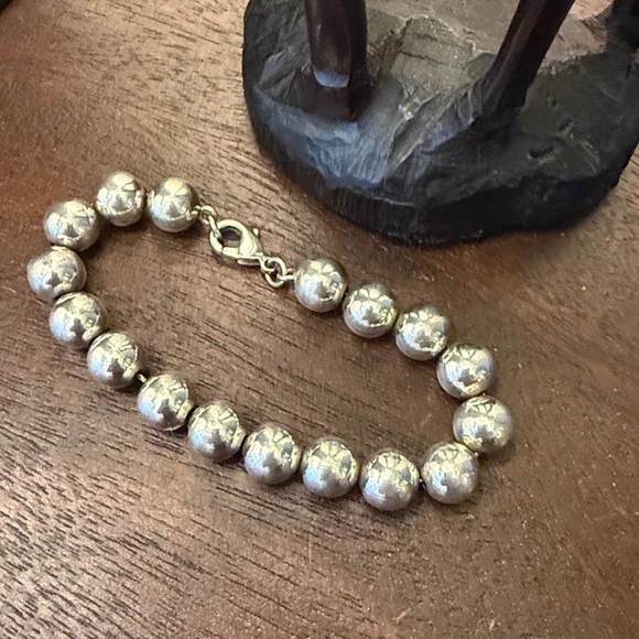 Tiffany & Co. Silver Beaded Necklace Set - Picture 12 of 16